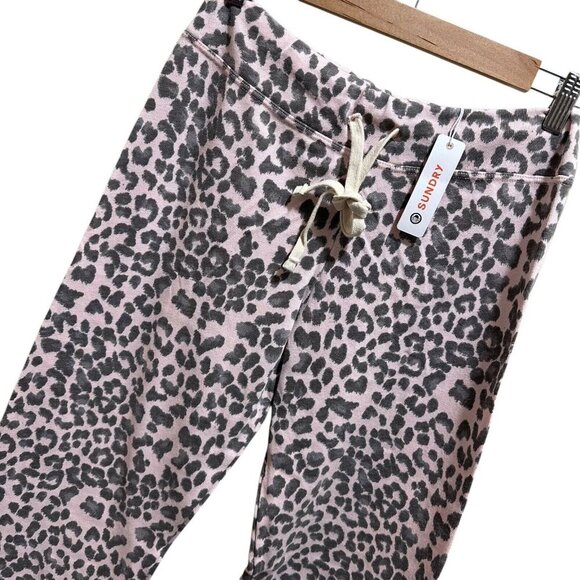Sundry Sweatpants Size 1 Small 4/6 Pink Gray Leopard Print Stretch Cotton NWT‎ - Picture 2 of 7